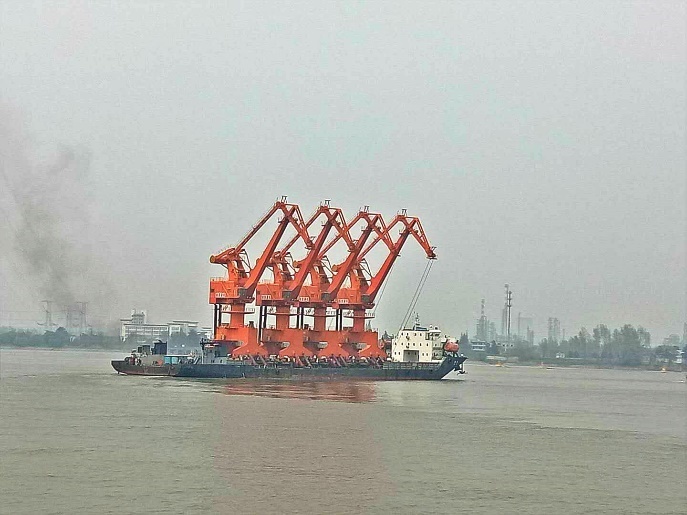 柳鋼項目完成調試整體發往客戶碼頭