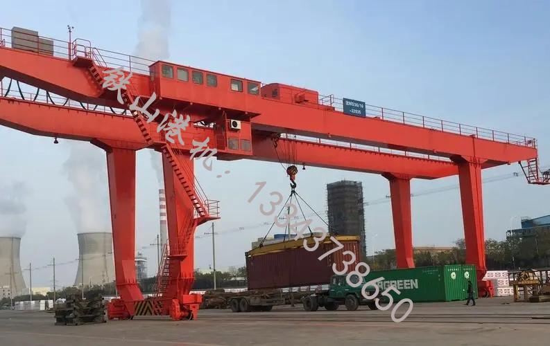 江蘇常州岸邊集裝箱起重機廠家起重機進行檢查都是哪些內容呢？